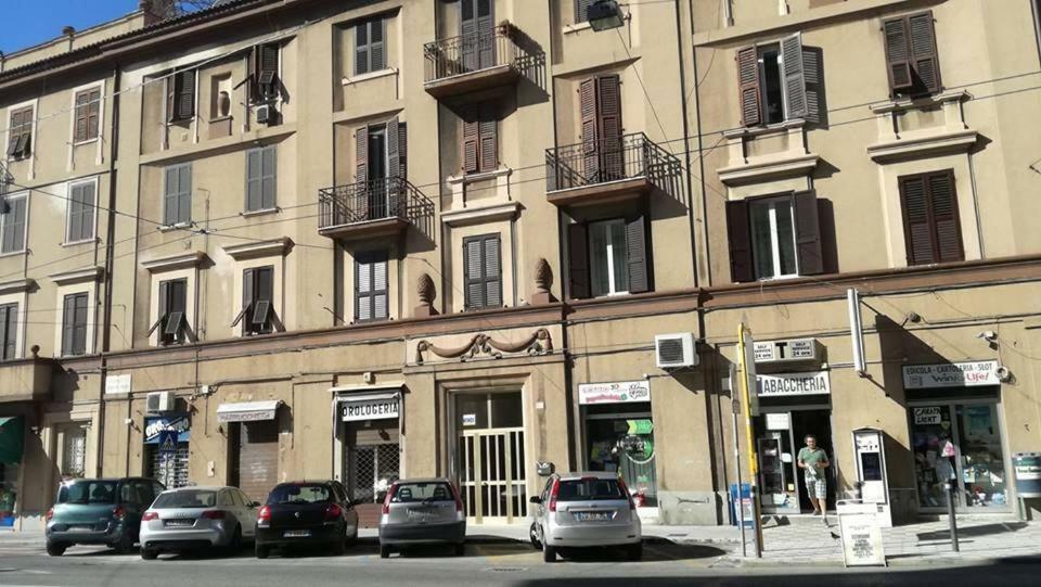 Il Giramondo Apartment Ancona Exterior photo